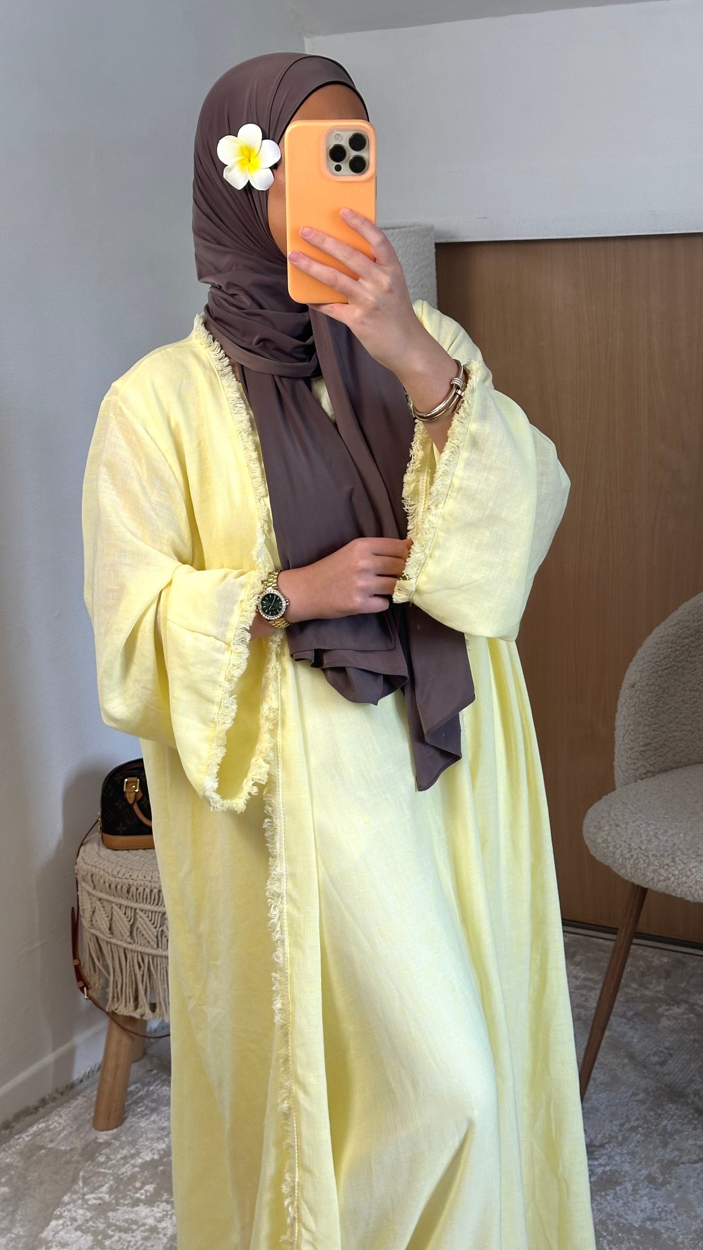 Abaya Layan
