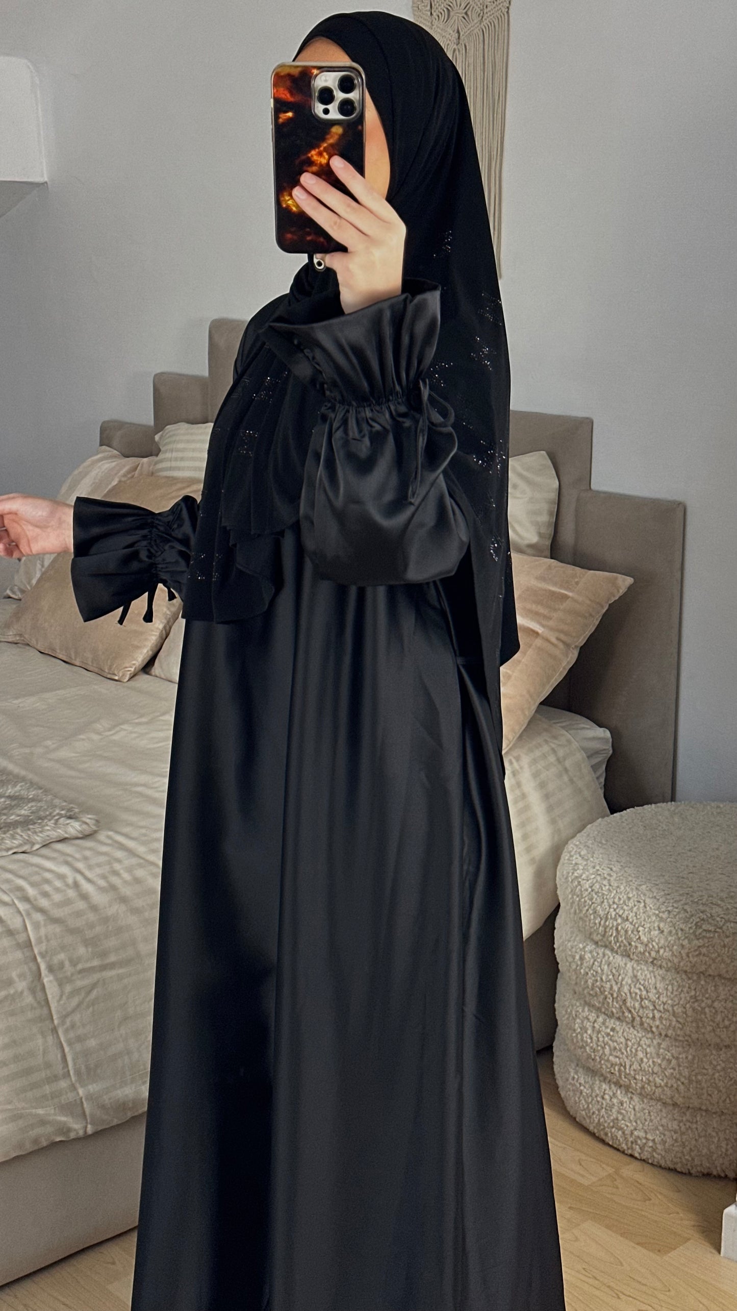 Abaya satin noeuds