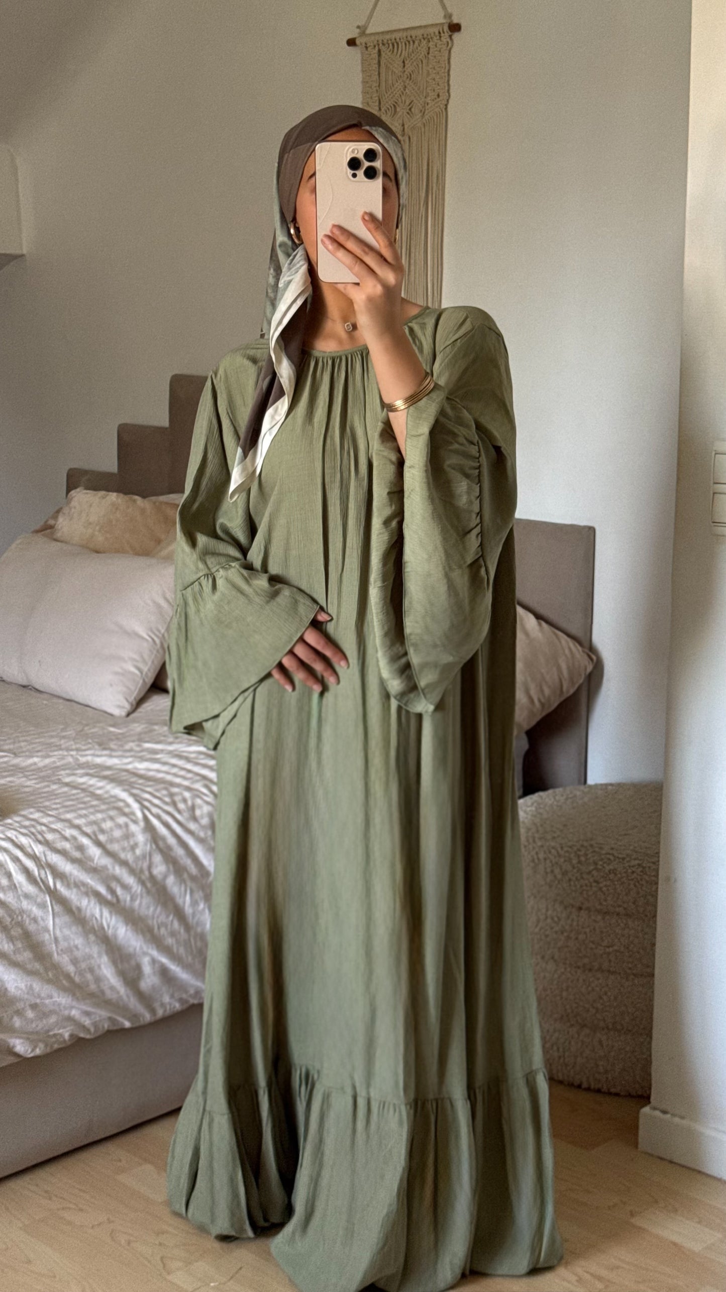 Robe Talia