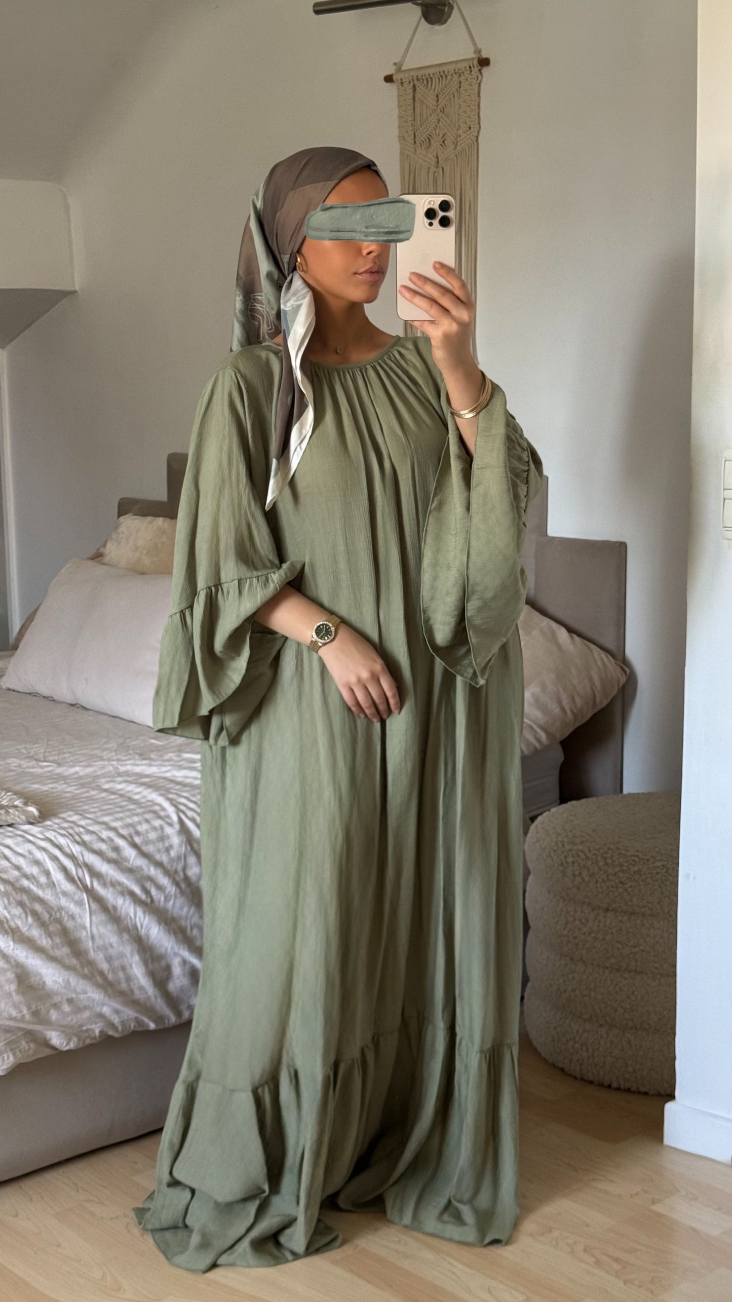 Robe Talia