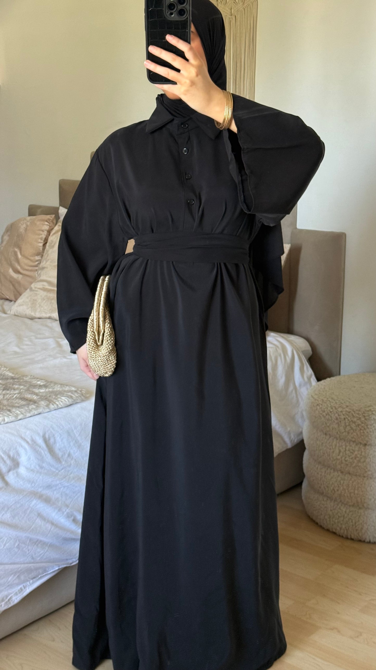 Robe Azra