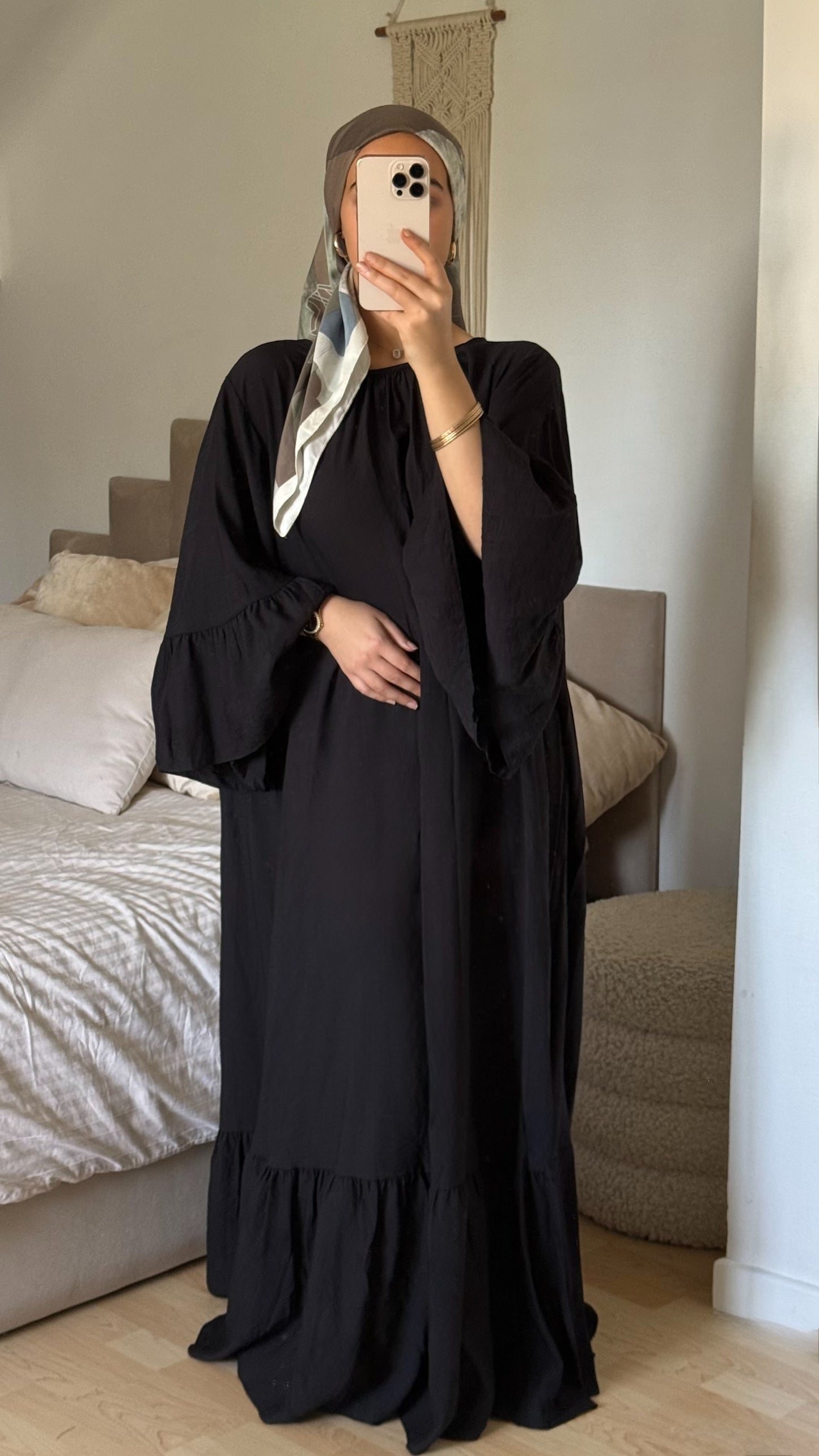 Robe Talia
